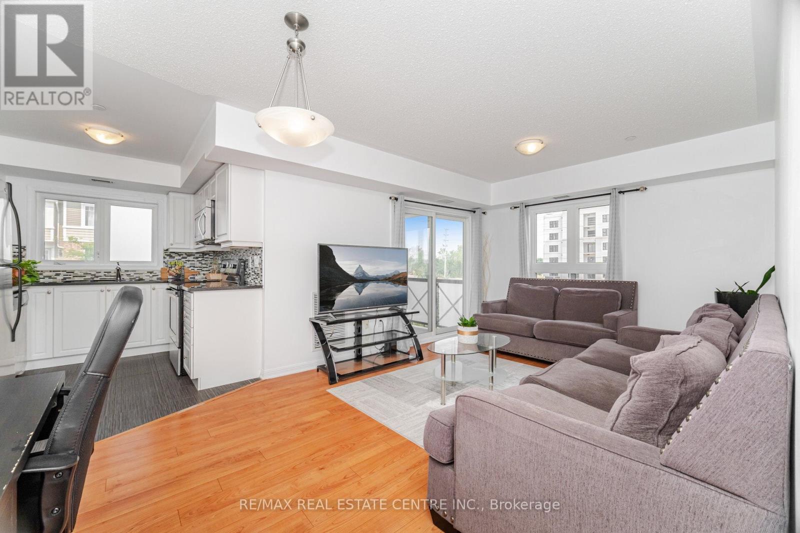 203 - 1005 Nadalin Heights, Milton, Ontario  L9T 8R4 - Photo 9 - W12902896