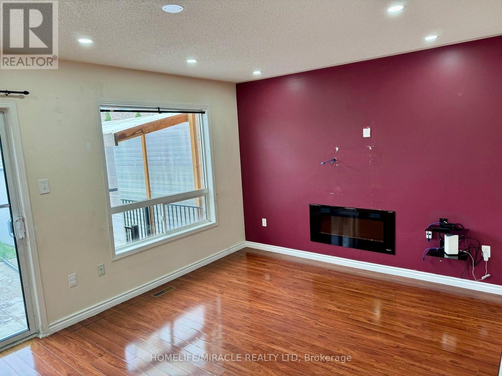 29 Ancestor Drive, Brampton, Ontario  L6X 4Y2 - Photo 3 - W12902900