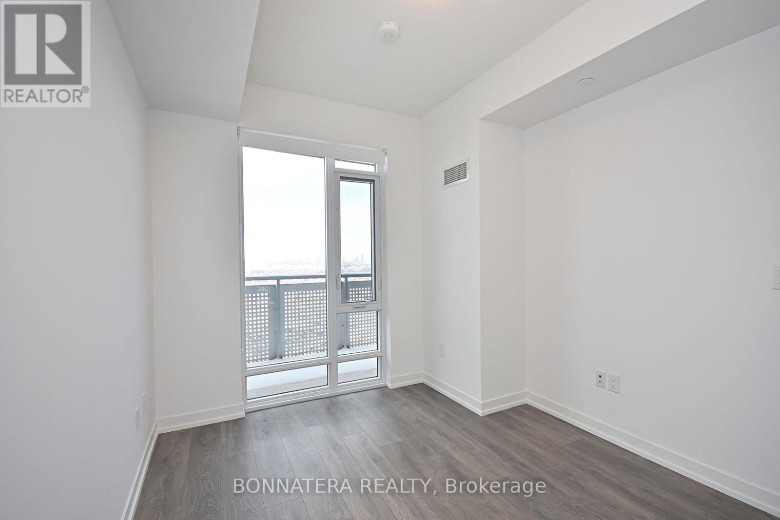 1613 - 2520 Eglinton Avenue W, Mississauga (Erin Mills), Ontario  L5M 0Y4 - Photo 10 - W12902920