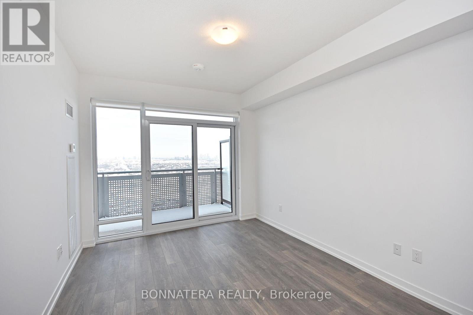 1613 - 2520 Eglinton Avenue W, Mississauga (Erin Mills), Ontario  L5M 0Y4 - Photo 7 - W12902920