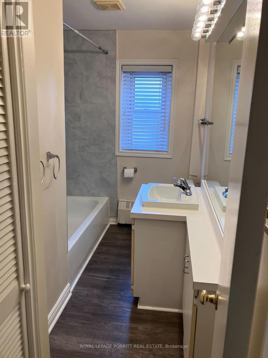 4 - 2773 Lake Shore Boulevard W, Toronto, Ontario  M8V 1H4 - Photo 11 - W12902928