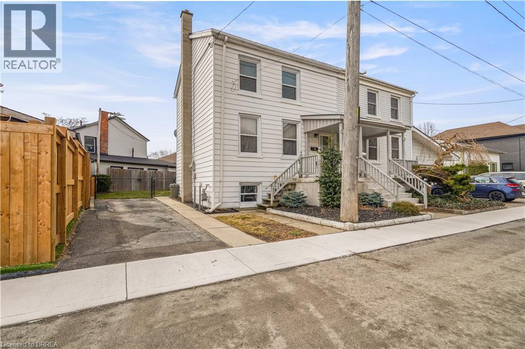 79 PALACE Street, Brantford, Ontario