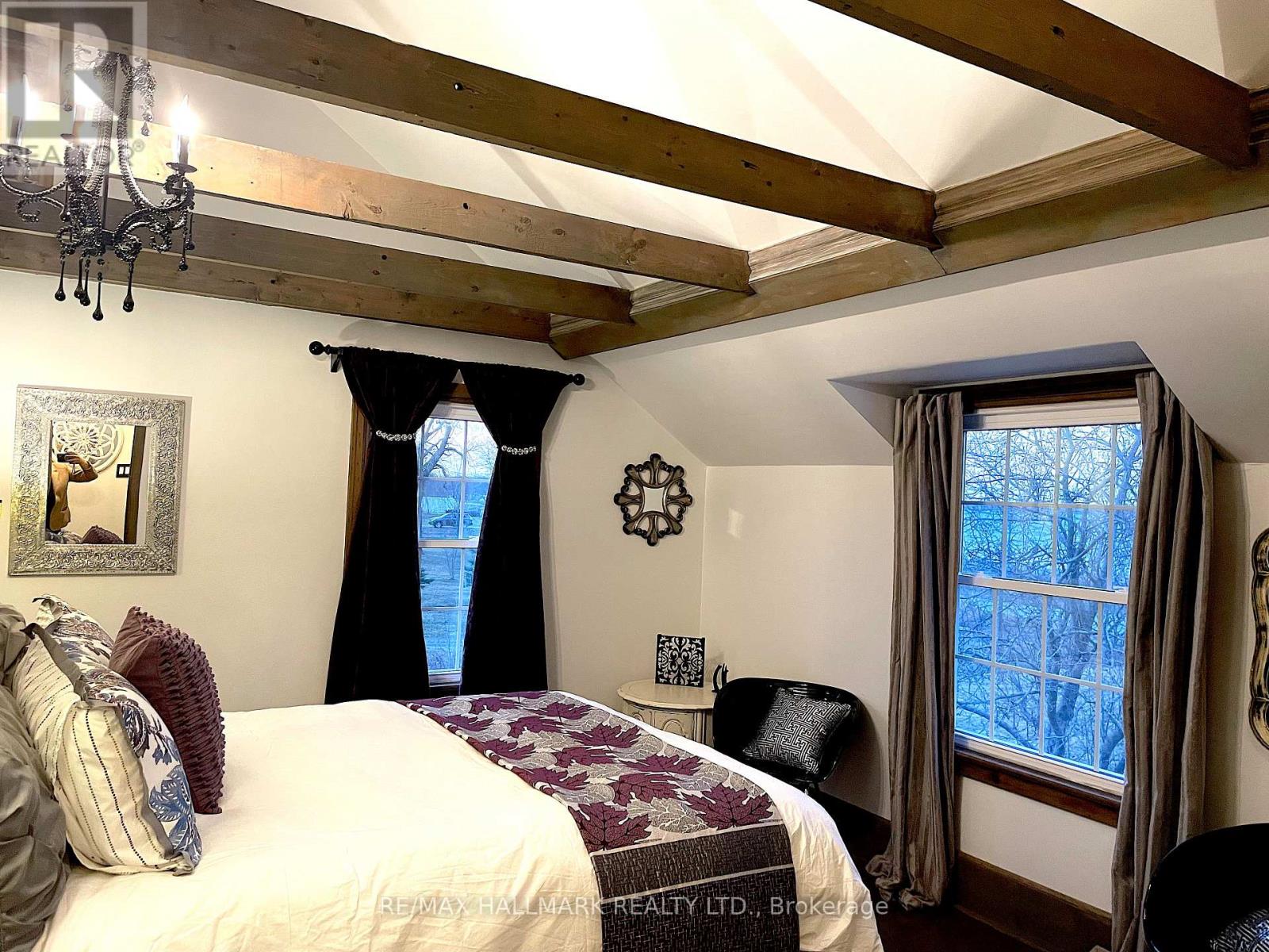 1927 Niagara Parkway, Fort Erie, Ontario  L2A 5M4 - Photo 23 - X12902632