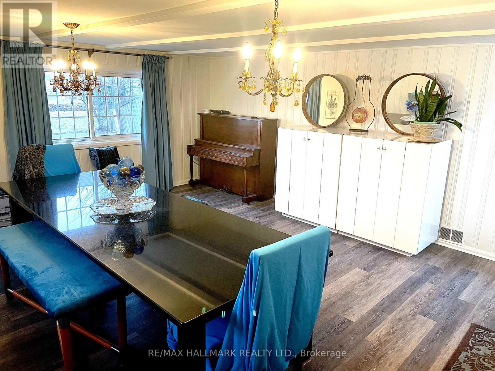 1927 Niagara Parkway, Fort Erie, Ontario  L2A 5M4 - Photo 5 - X12902632