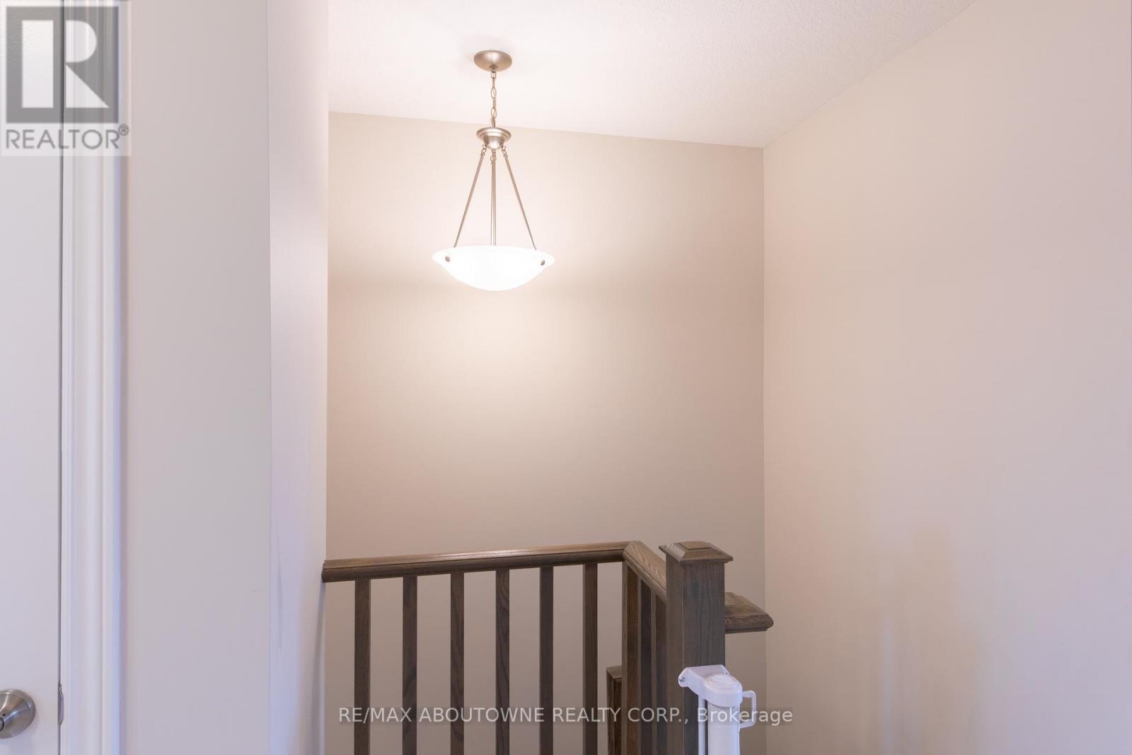 15 Barley Lane, Hamilton, Ontario  L9K 0K1 - Photo 18 - X12902654