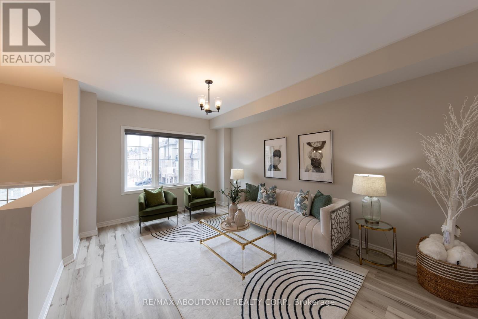 15 Barley Lane, Hamilton, Ontario  L9K 0K1 - Photo 4 - X12902654