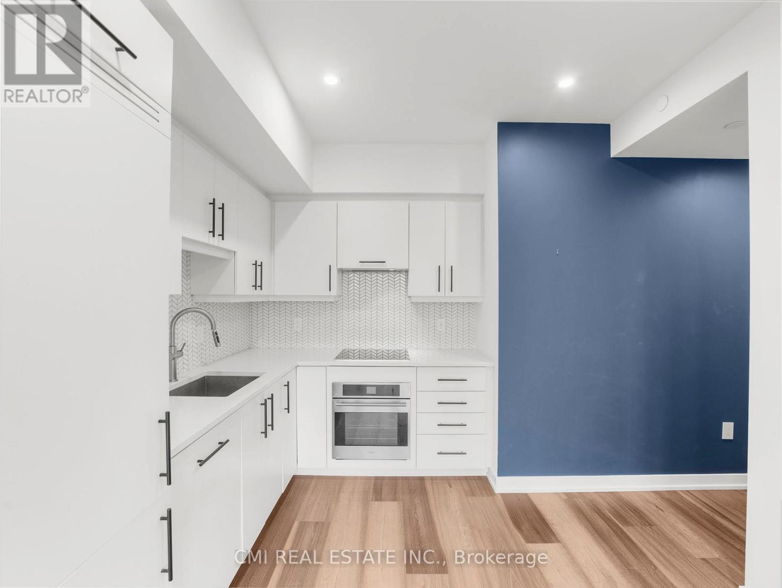 411 - 5 Wellington Street S, Kitchener, Ontario  N2G 0E3 - Photo 11 - X12902704