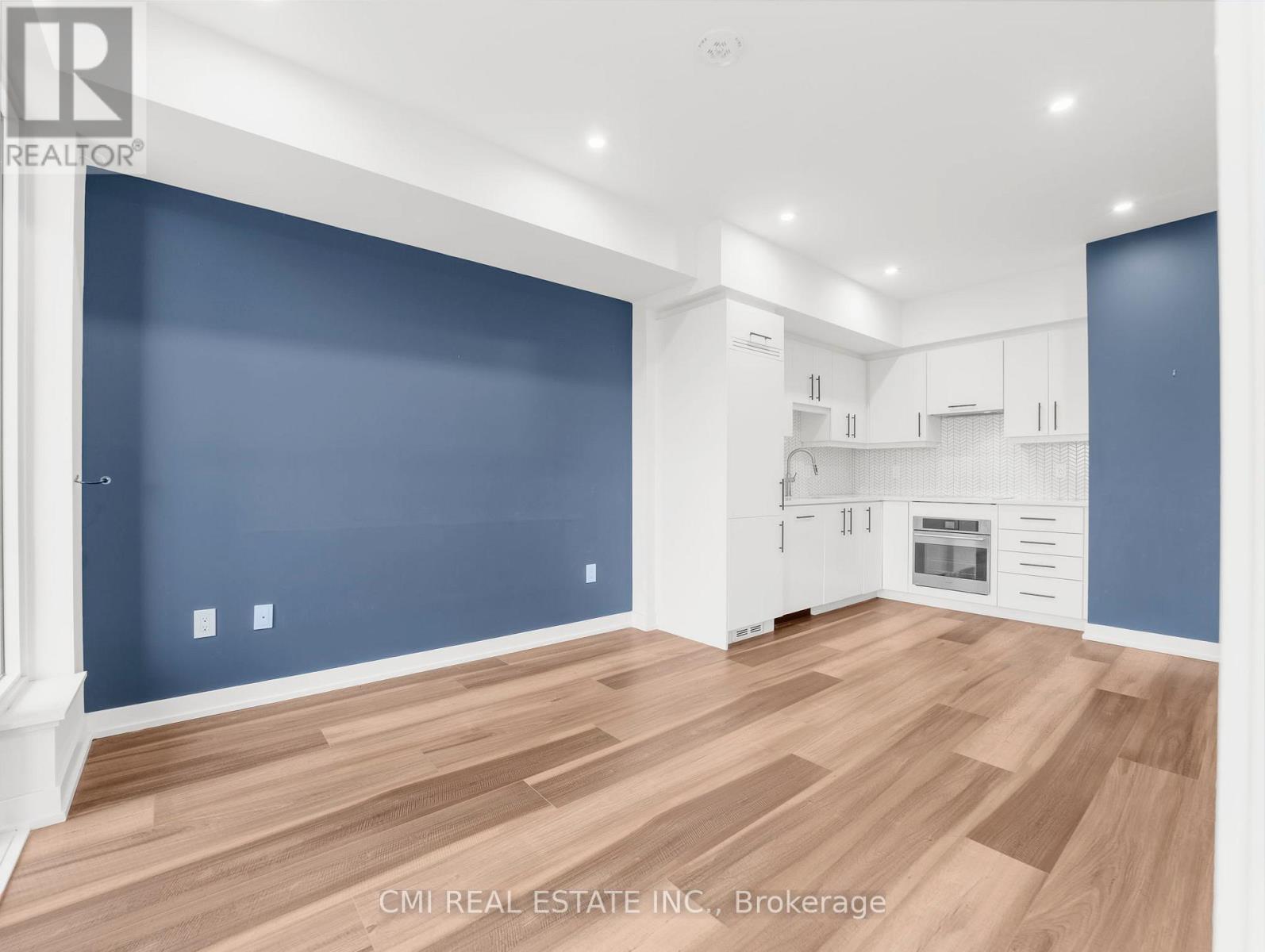 411 - 5 Wellington Street S, Kitchener, Ontario  N2G 0E3 - Photo 9 - X12902704