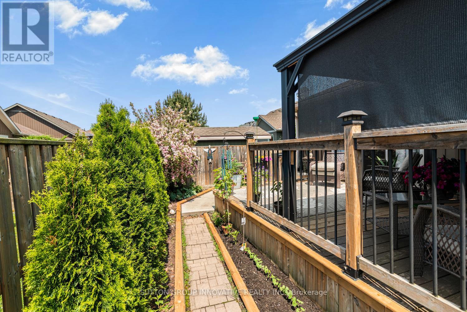 70 Postma Drive, Haldimand, Ontario  N1A 0B2 - Photo 42 - X12902722