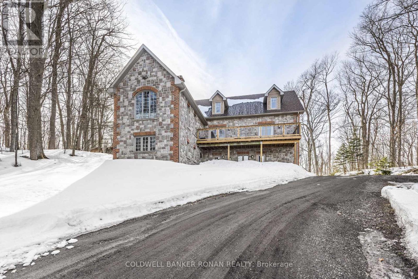 38 Big Tree Circle, Mulmur, Ontario  L0M 1M0 - Photo 2 - X12902728