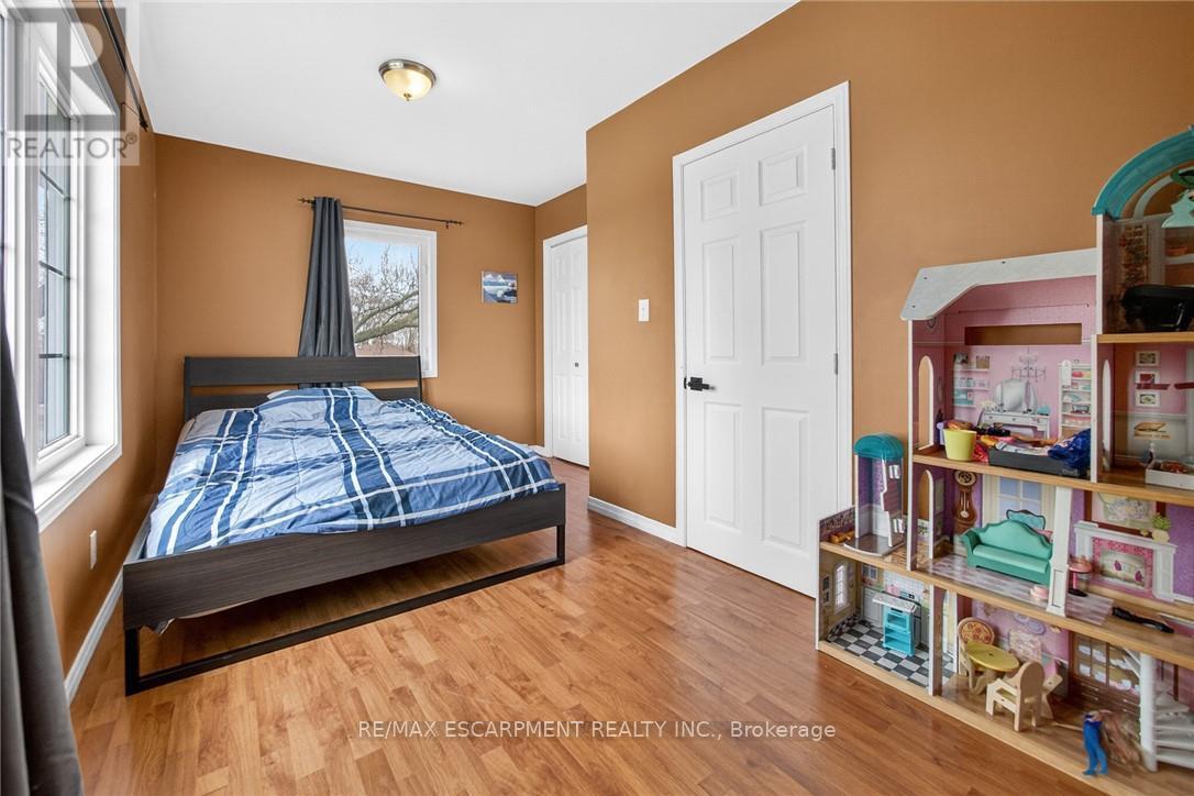 29 Quaker Road, Welland, Ontario  L3C 3G3 - Photo 25 - X12902762