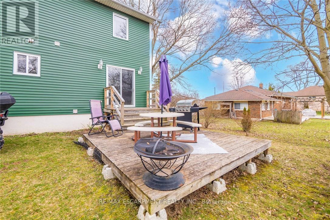 29 Quaker Road, Welland, Ontario  L3C 3G3 - Photo 34 - X12902762