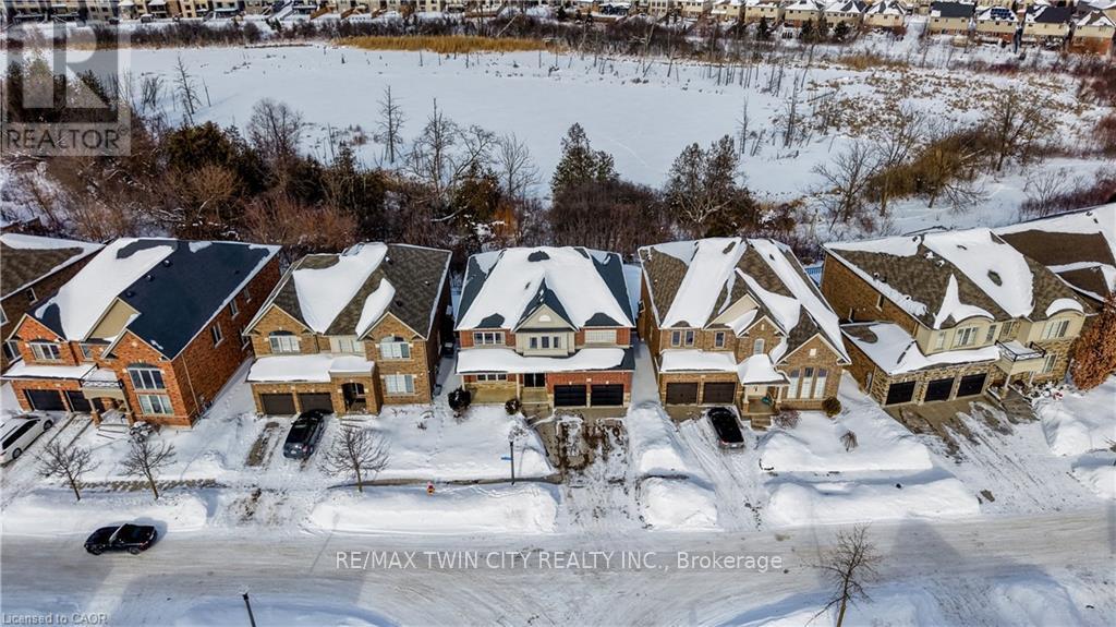 268 Evens Pond Crescent, Kitchener, Ontario  N2R 0B8 - Photo 40 - X12902882