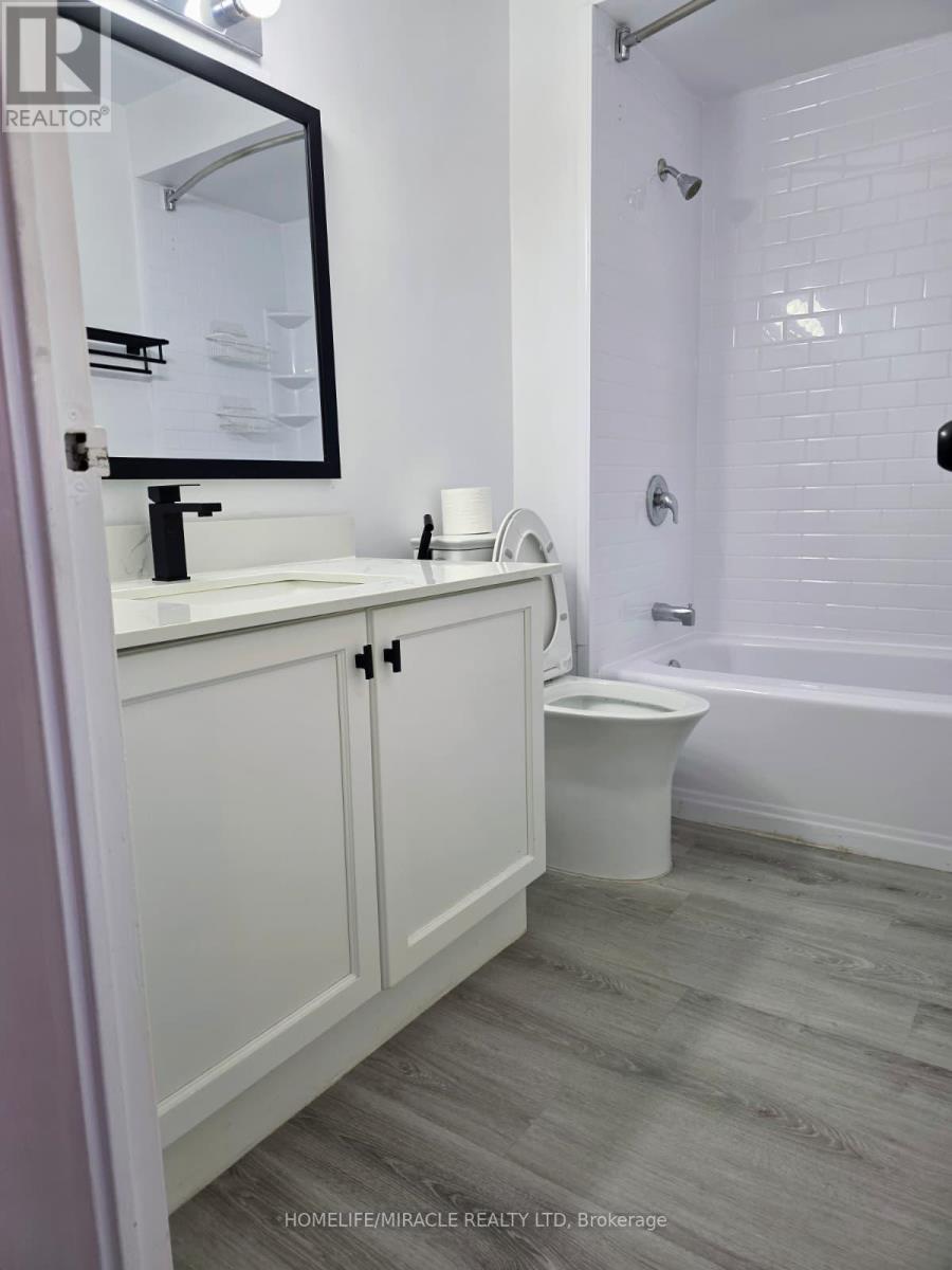 724 - 350 Quigley Road, Hamilton, Ontario  L8K 5N2 - Photo 20 - X12902924