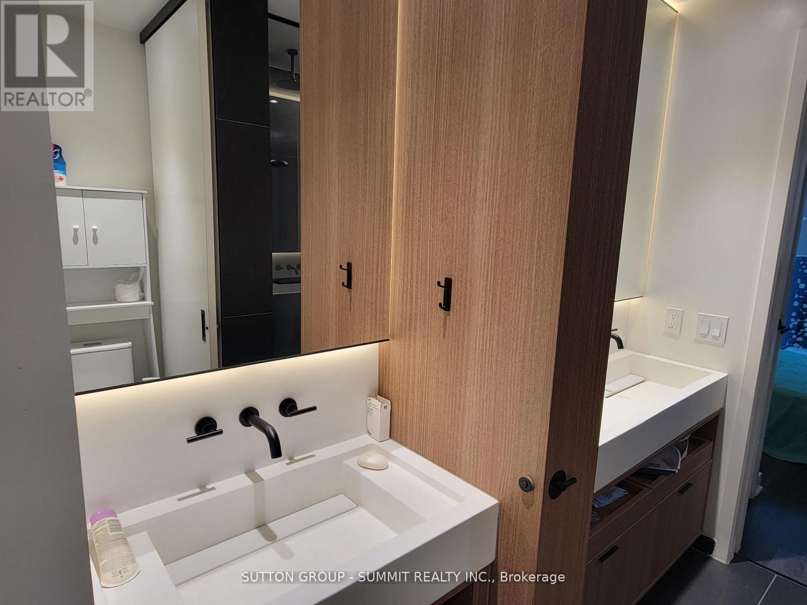 1701 - 55 Charles Street E, Toronto, Ontario  M4Y 0A2 - Photo 33 - C12803954