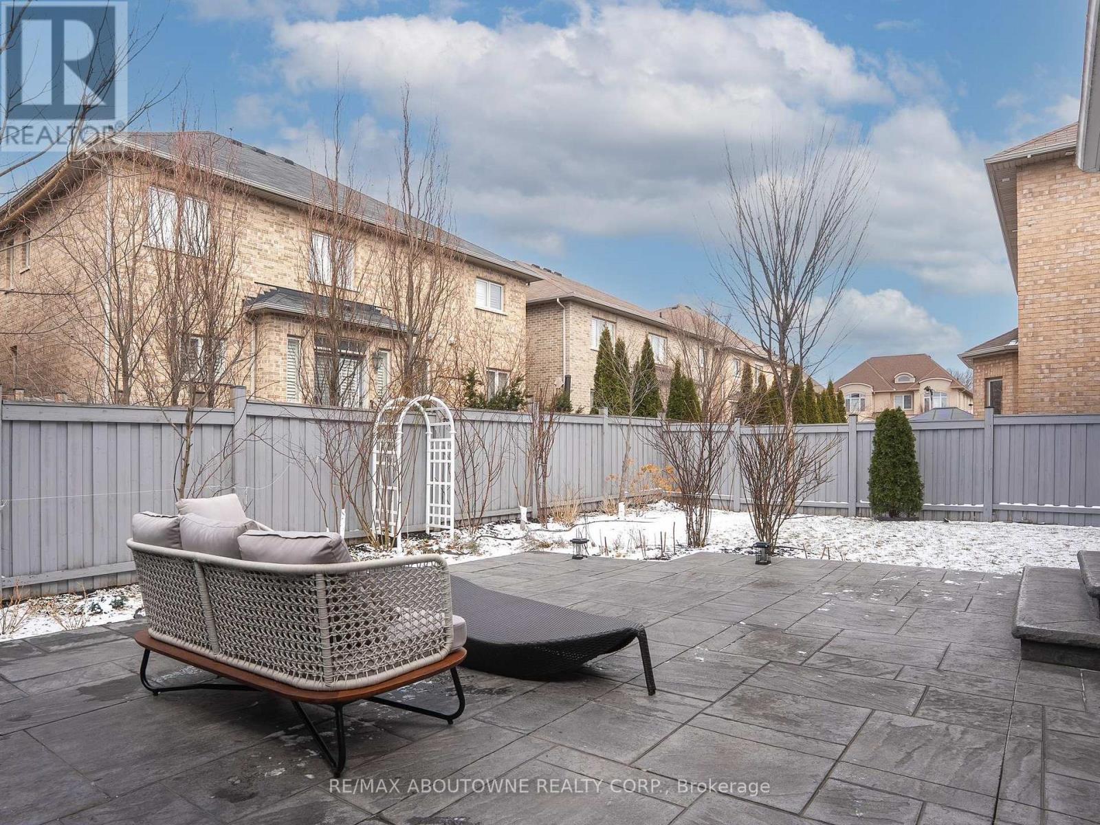 591 Hidden Trail, Oakville, Ontario  L6M 0N3 - Photo 40 - W12902904