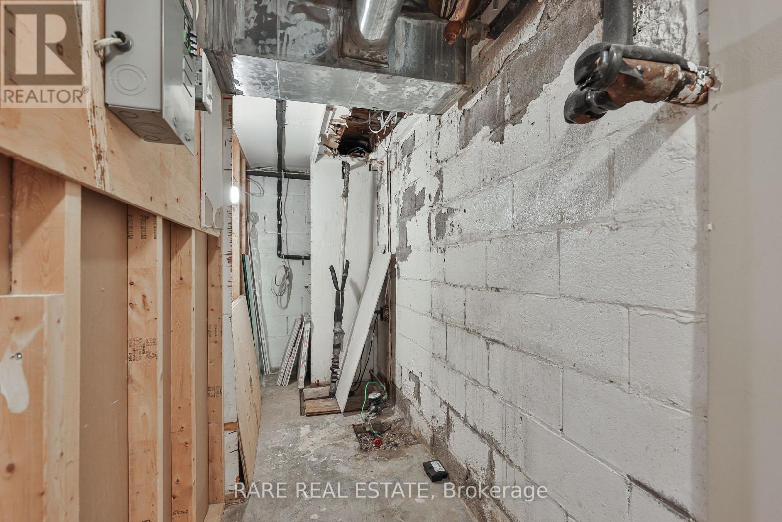 3588 Dufferin Street, Toronto, Ontario  M3K 1N1 - Photo 20 - W12896048