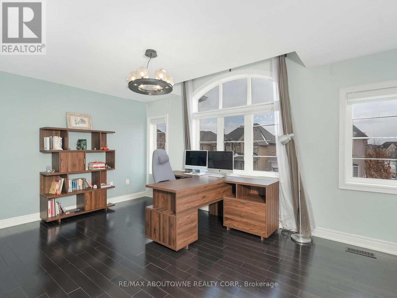 591 Hidden Trail, Oakville, Ontario  L6M 0N3 - Photo 26 - W12902904