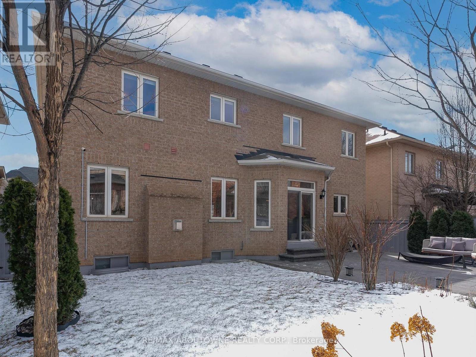 591 Hidden Trail, Oakville, Ontario  L6M 0N3 - Photo 42 - W12902904
