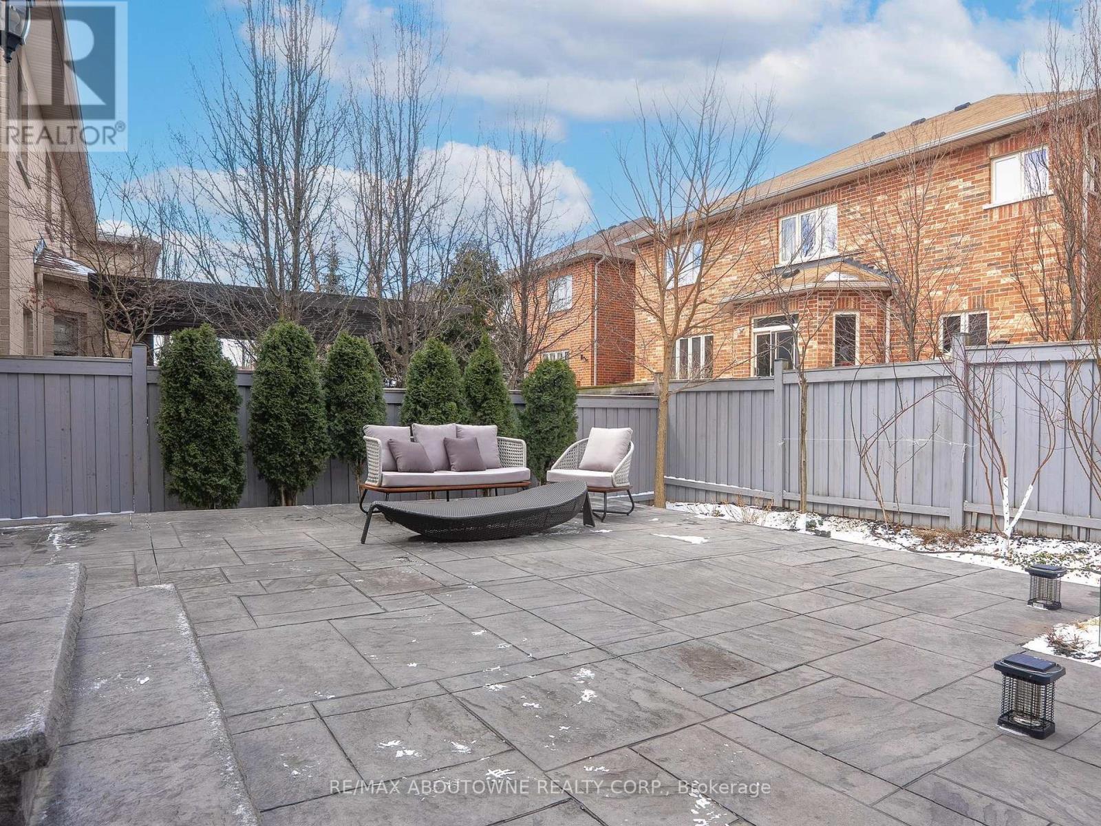 591 Hidden Trail, Oakville, Ontario  L6M 0N3 - Photo 39 - W12902904