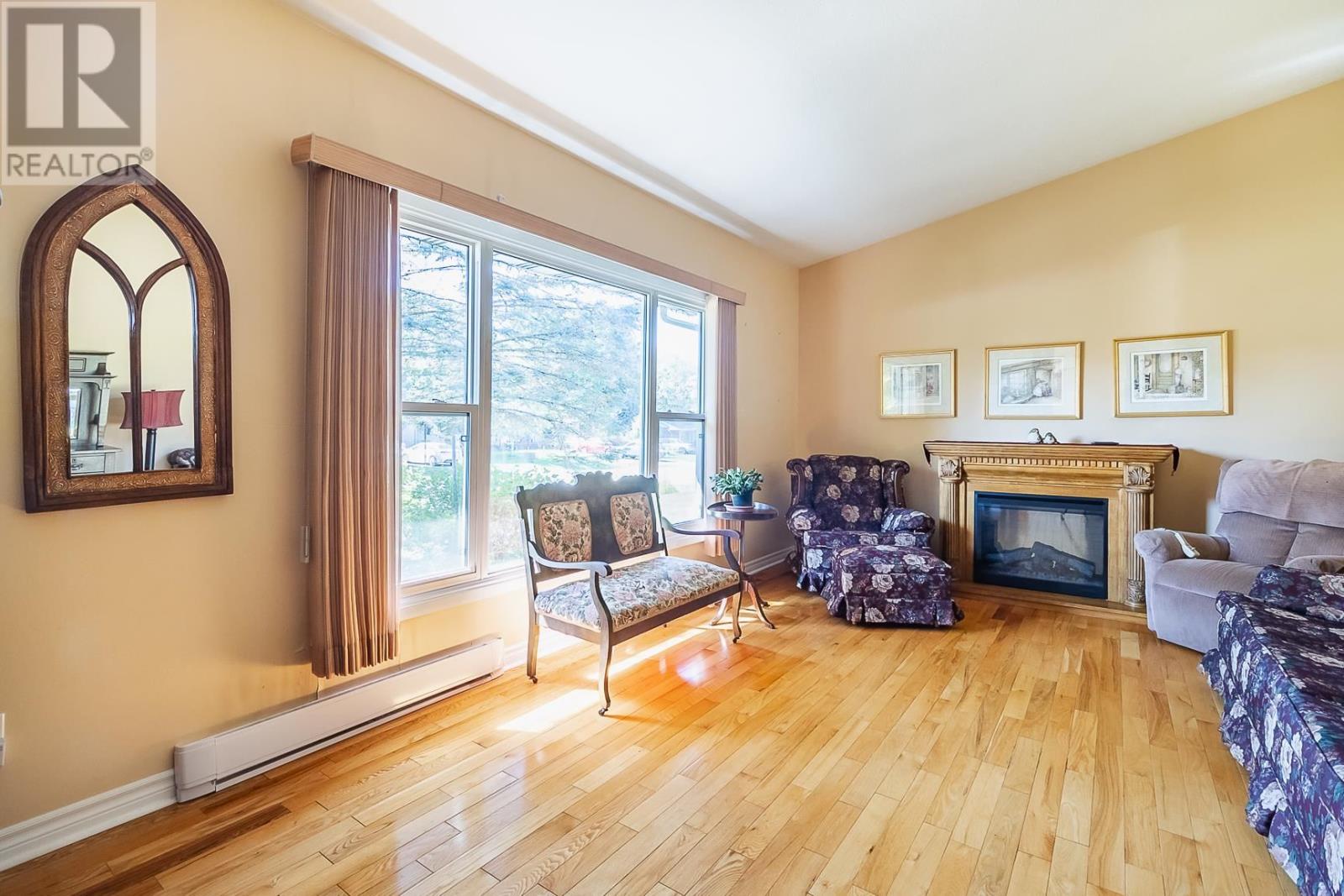 30 Carlbert St, Sault Ste. Marie, Ontario  P6A 5S5 - Photo 19 - SM260216