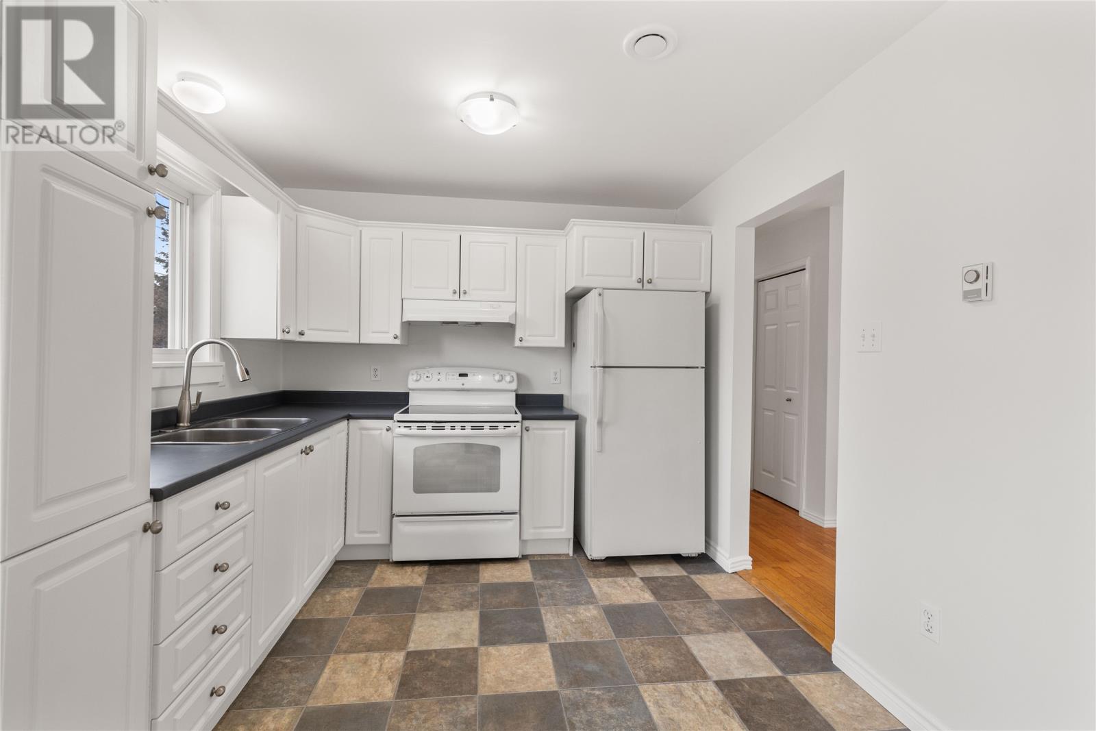 1 Windfall Crescent, Conception Bay South, Newfoundland & Labrador  A1W 4V3 - Photo 10 - 1295410