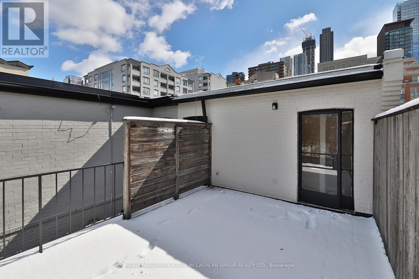 26 Belmont Street, Toronto, Ontario  M5R 1P8 - Photo 5 - C12887920