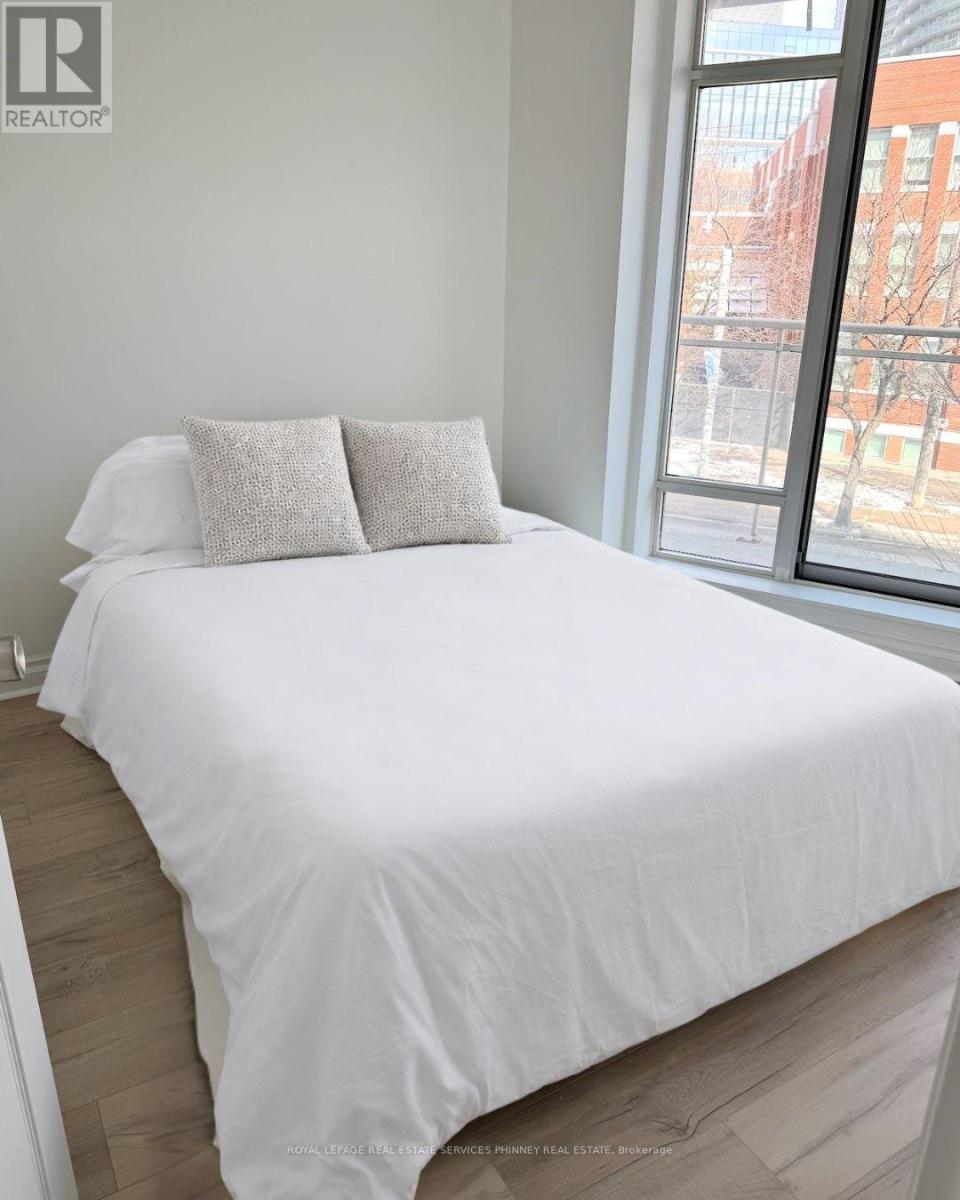 302 - 650 Queens Quay W, Toronto, Ontario  M5V 3N2 - Photo 12 - C12900544