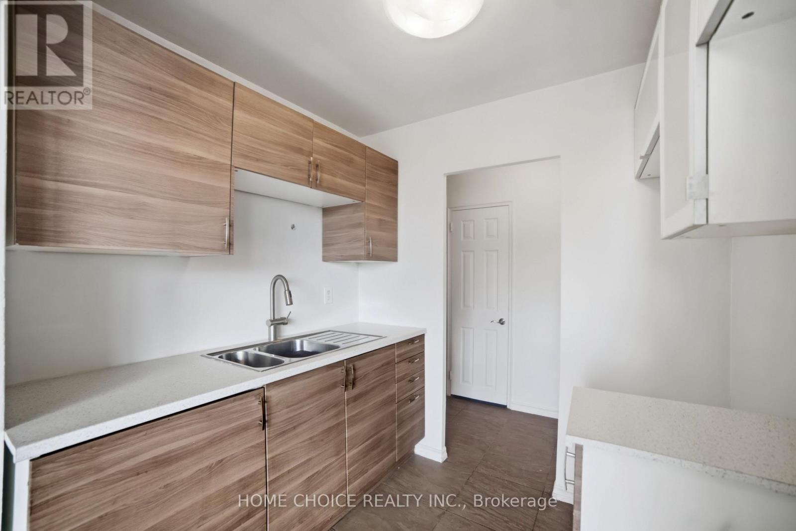 302 - 921 Midland Avenue, Toronto, Ontario  M1K 4G2 - Photo 10 - E12887768