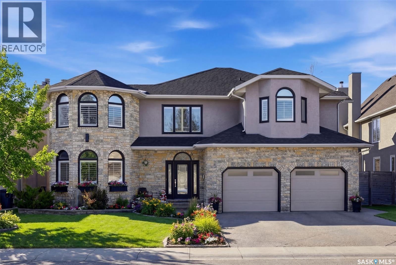 3606 Selinger Crescent, Regina, Saskatchewan  S4V 2H6 - Photo 2 - SK030503