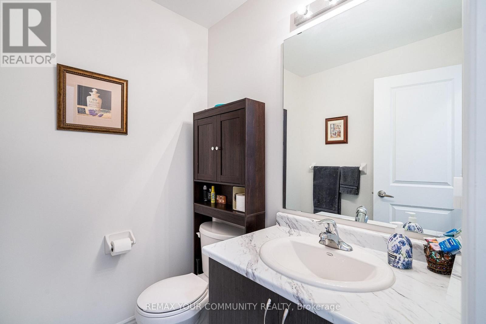 153 Terry Fox Drive, Barrie, Ontario  L9S 2Z8 - Photo 16 - S12902906