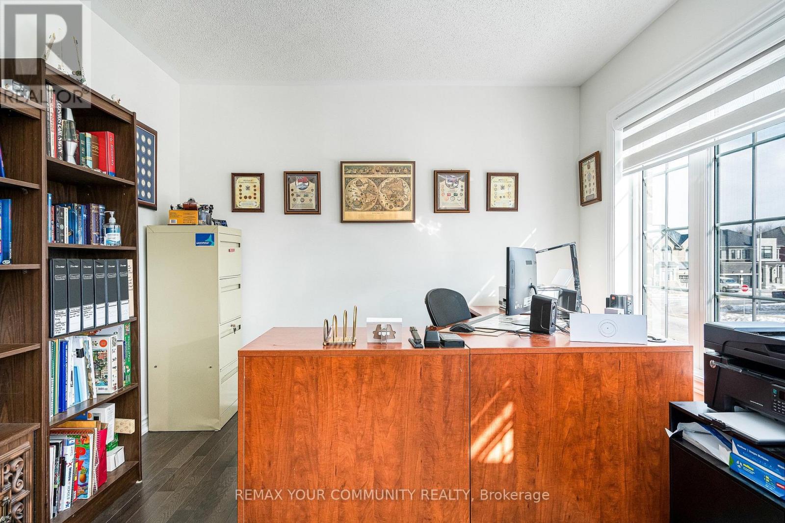 153 Terry Fox Drive, Barrie, Ontario  L9S 2Z8 - Photo 32 - S12902906