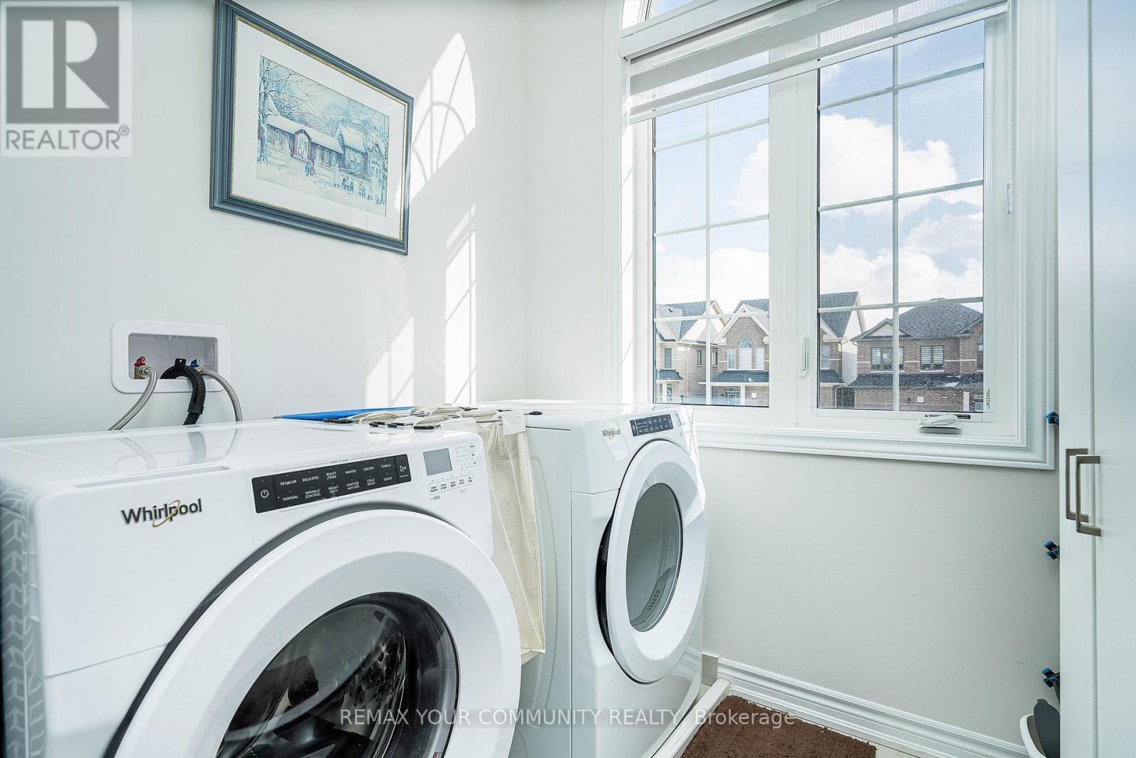 153 Terry Fox Drive, Barrie, Ontario  L9S 2Z8 - Photo 35 - S12902906