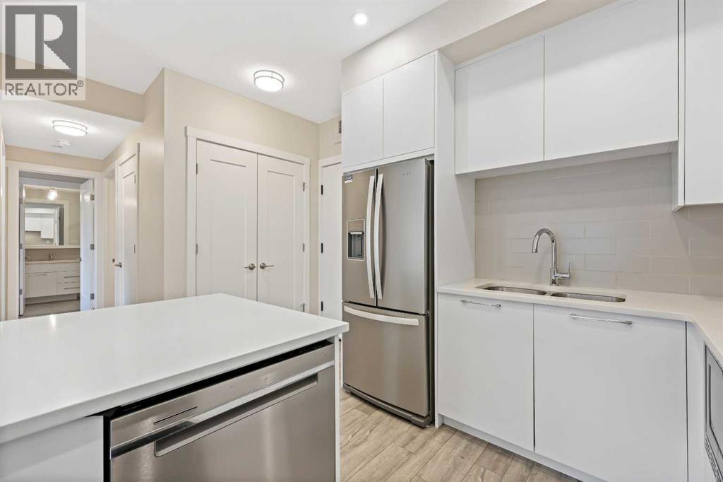 304, 4160 Norford Avenue NW, Calgary, Alberta  T3B 6L8 - Photo 6 - A2281864