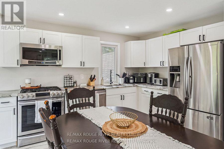 2041 Nash Road, Clarington, Ontario  L1C 3K4 - Photo 19 - E12902940