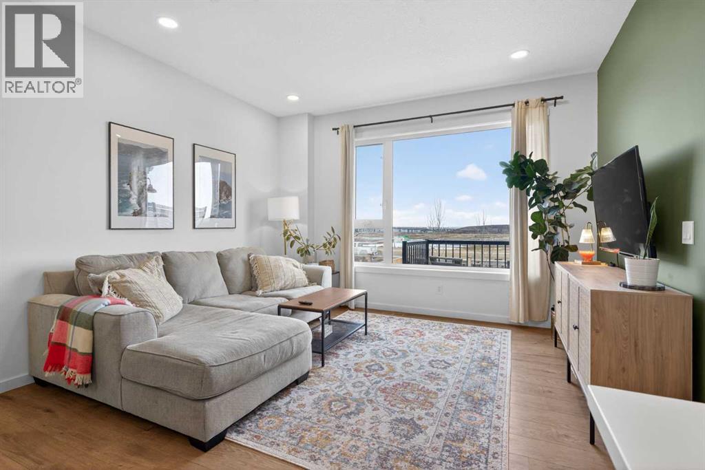 163 Creekstone Way SW, Calgary, Alberta  T2X 4P9 - Photo 13 - A2290487