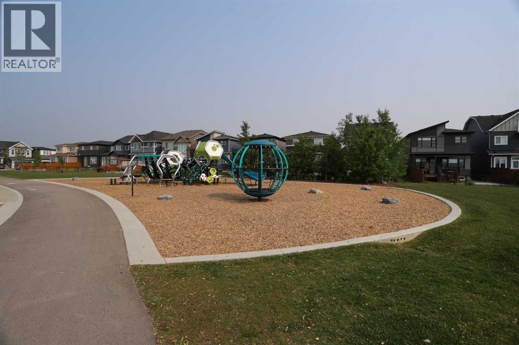 163 Creekstone Way SW, Calgary, Alberta  T2X 4P9 - Photo 36 - A2290487