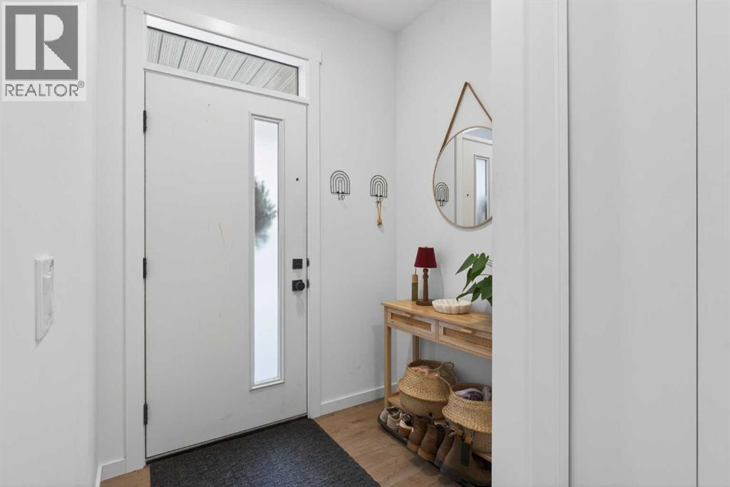 163 Creekstone Way SW, Calgary, Alberta  T2X 4P9 - Photo 5 - A2290487