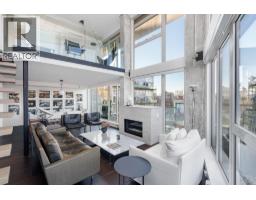 624 289 ALEXANDER STREET, Vancouver, British Columbia