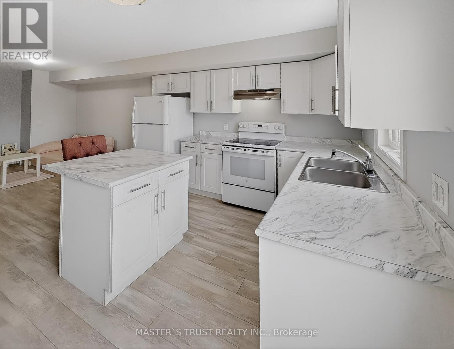 86 - 7768 Ascot Circle, Niagara Falls, Ontario  L2H 3P9 - Photo 5 - X12797614