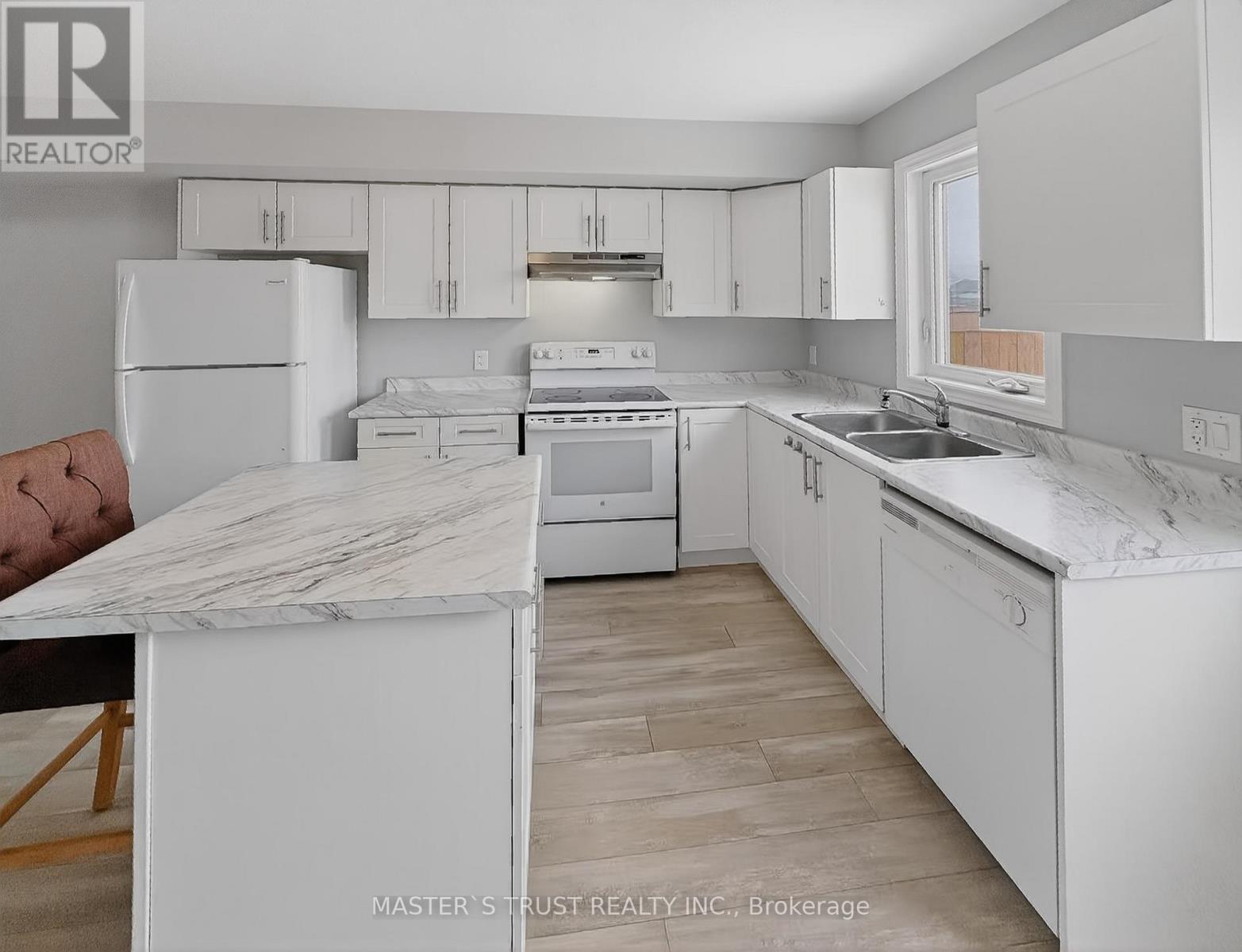 86 - 7768 Ascot Circle, Niagara Falls, Ontario  L2H 3P9 - Photo 4 - X12797614