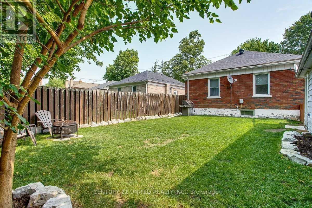 A - 1055 Western Avenue, Peterborough, Ontario  K9J 5W5 - Photo 3 - X12902972