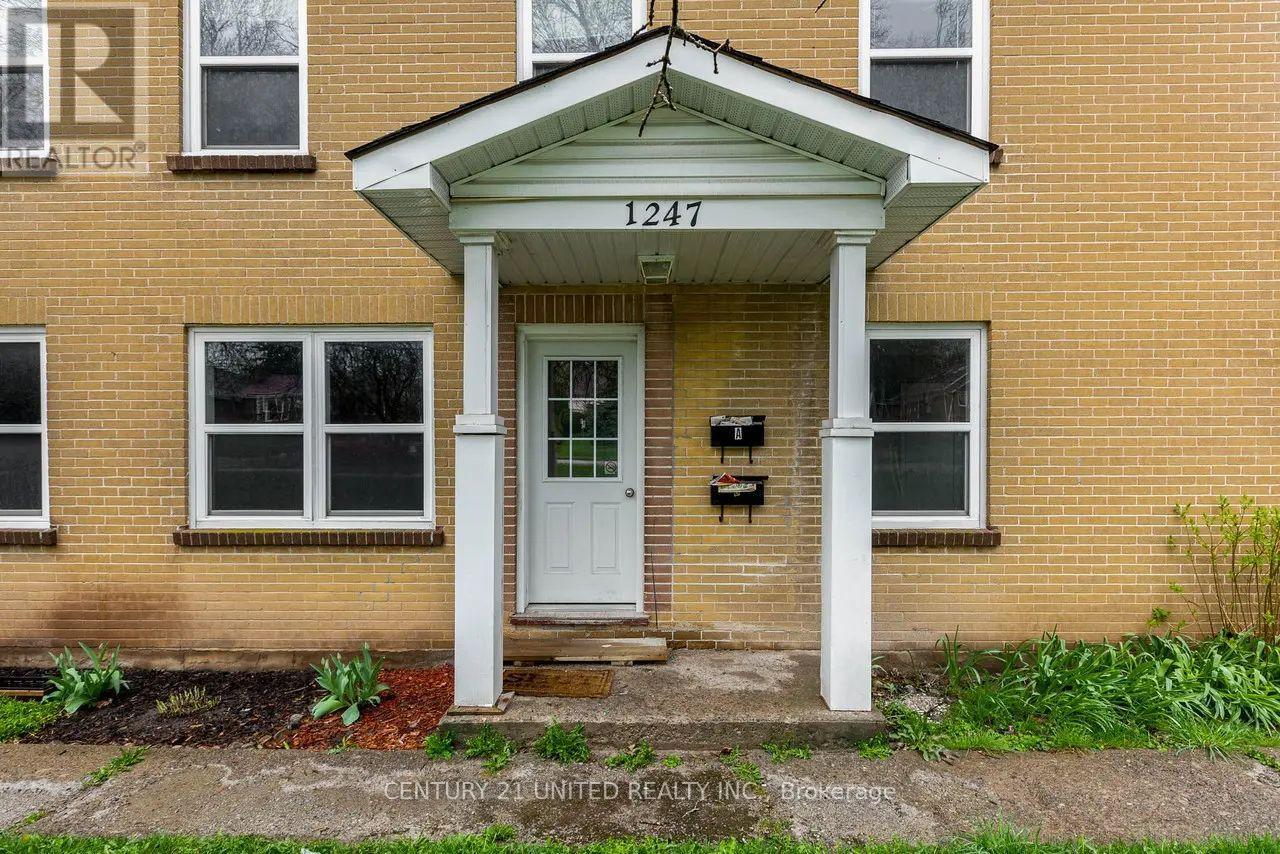 A - 1247 Clonsilla Avenue, Peterborough, Ontario  K9J 5Z1 - Photo 2 - X12902978