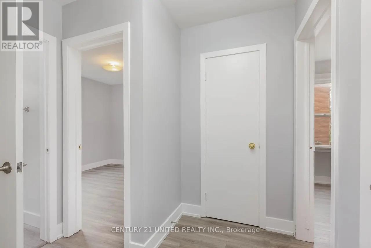 A - 1247 Clonsilla Avenue, Peterborough, Ontario  K9J 5Z1 - Photo 8 - X12902978