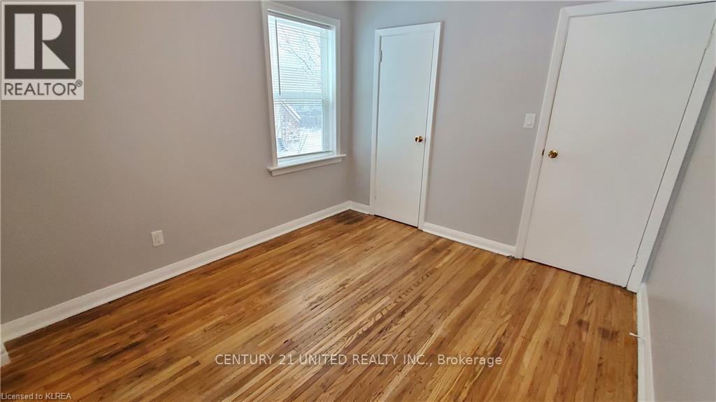 B - 1247 Clonsilla Avenue, Peterborough, Ontario  K9J 5Z1 - Photo 6 - X12902980