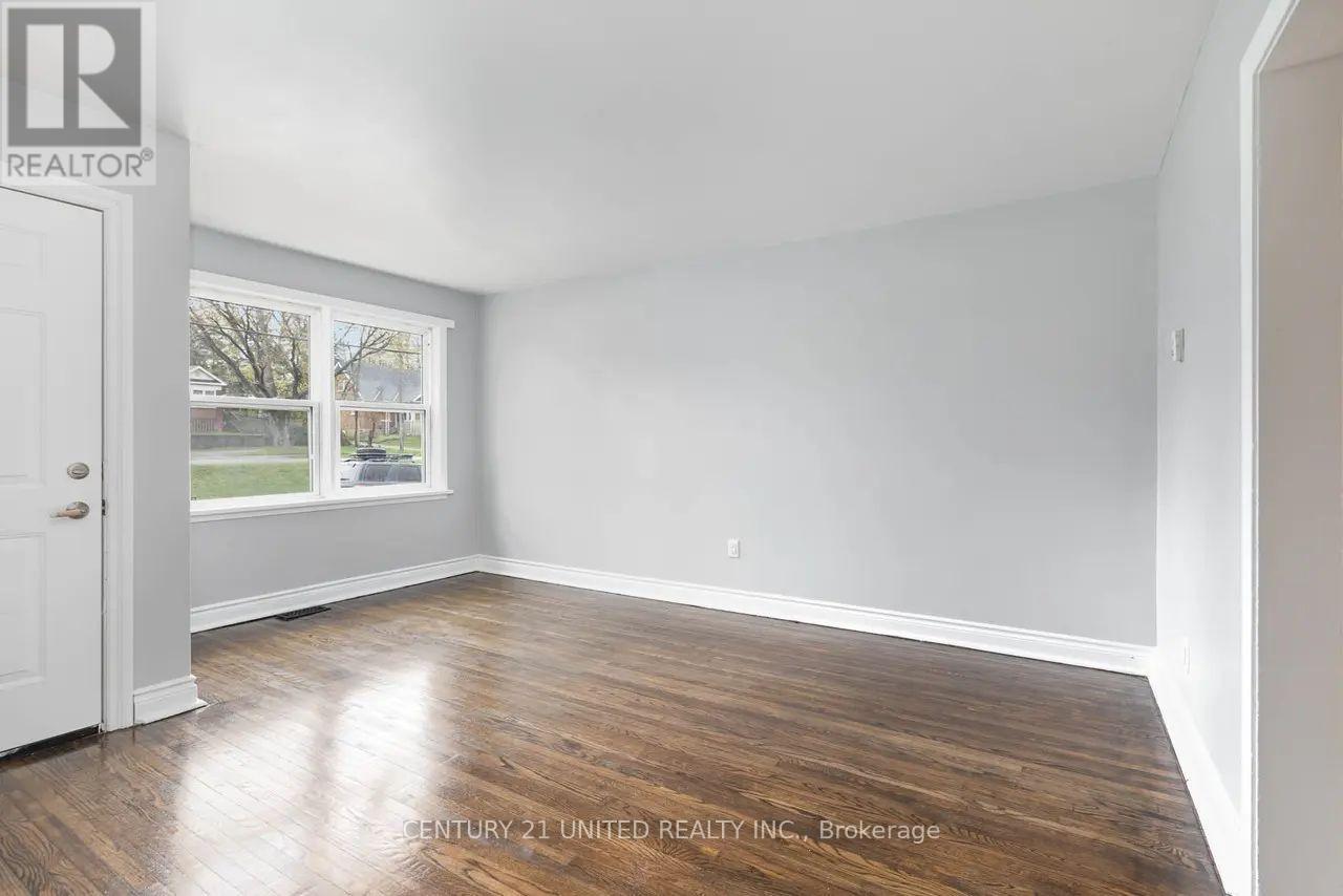 B - 1275 Clonsilla Avenue, Peterborough, Ontario  K9J 5Z1 - Photo 8 - X12902984