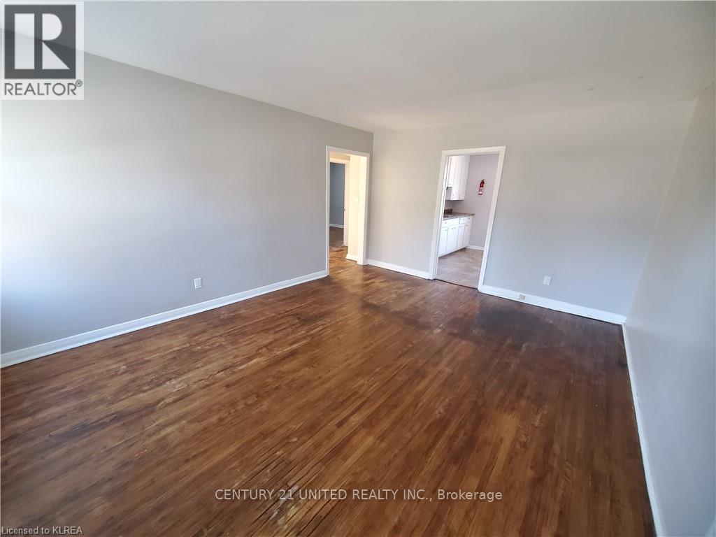 B - 1269 Clonsilla Avenue, Peterborough, Ontario  K9J 5Z1 - Photo 8 - X12902988