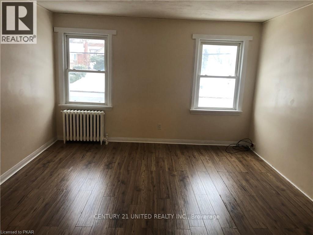 B - 1269 Clonsilla Avenue, Peterborough, Ontario  K9J 5Z1 - Photo 9 - X12902988