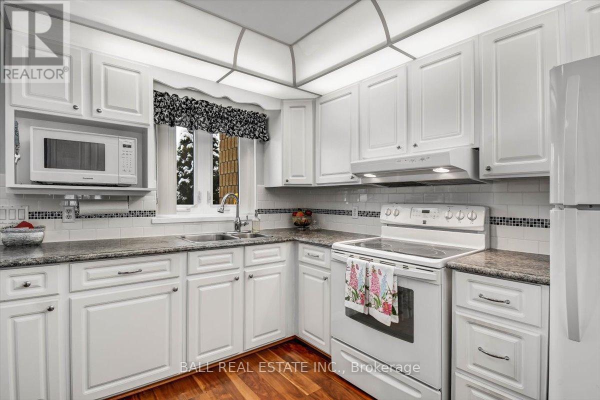 103 - 16 Alice Street, Bancroft, Ontario  K0L 1C0 - Photo 3 - X12903014