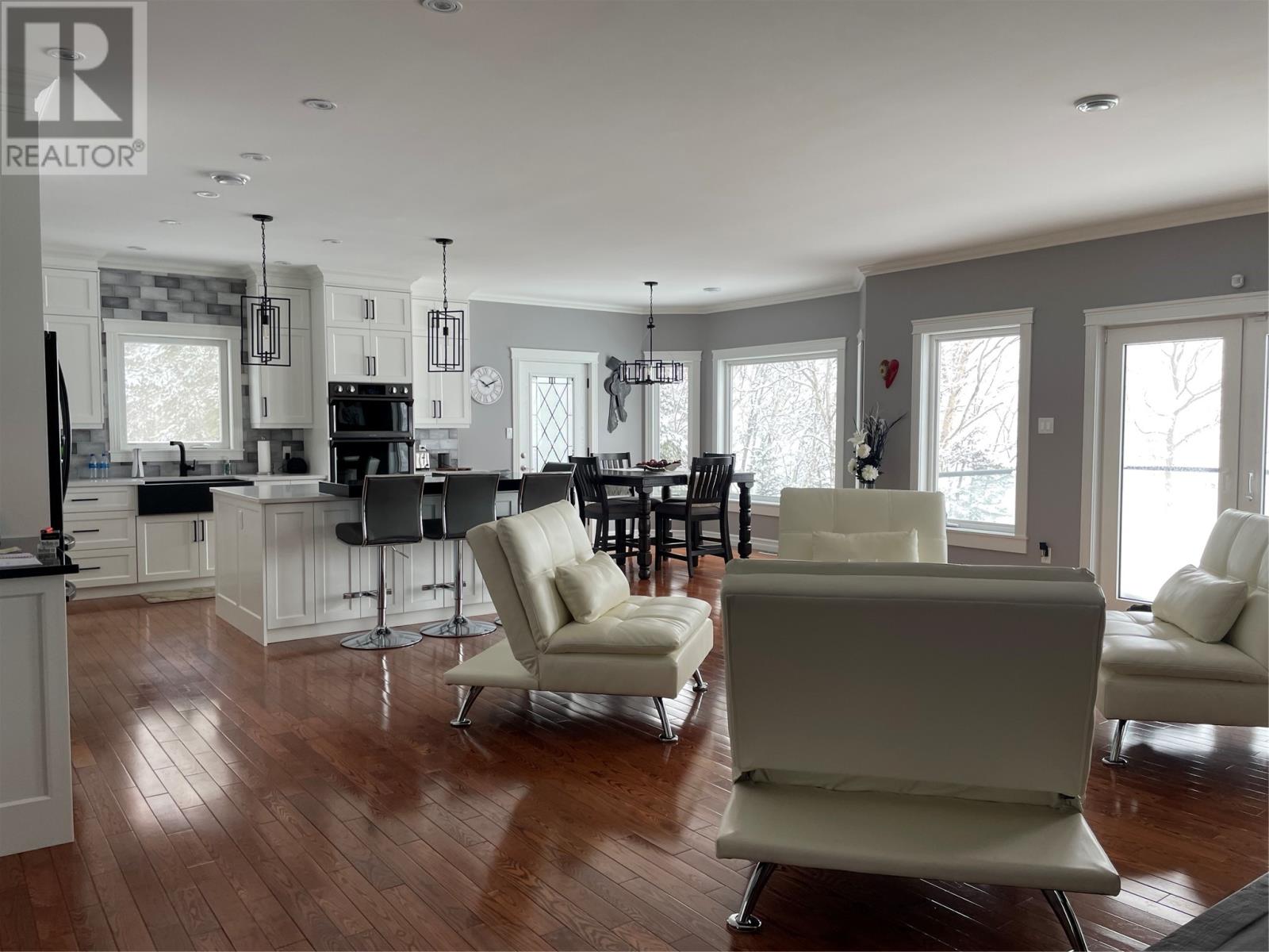 6 Bowater Boulevard, Pasadena, Newfoundland & Labrador  A0L 1K0 - Photo 8 - 1295317